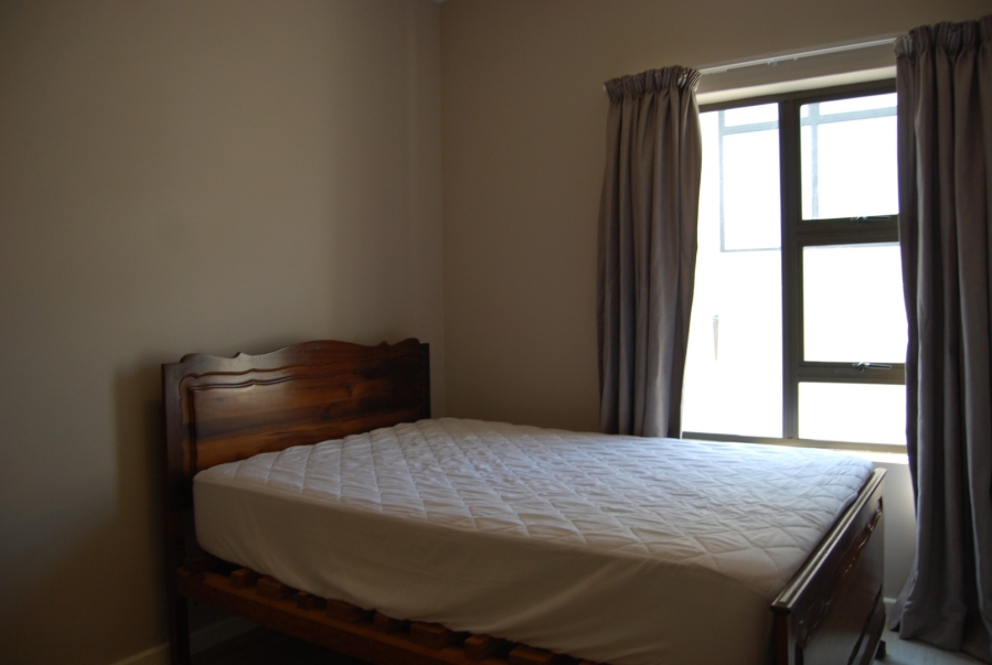 To Let 3 Bedroom Property for Rent in Calypso Beach Western Cape